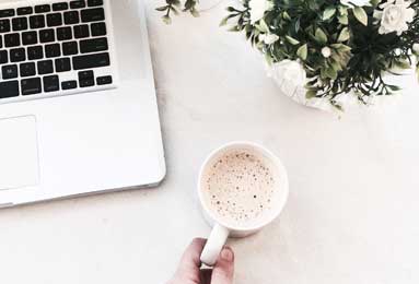 英超｜罗杰斯独中两元 阿斯顿维拉主场胜曼联